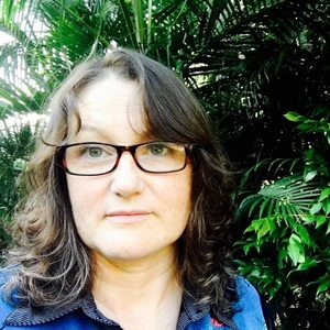 Dr Michelle Maloney