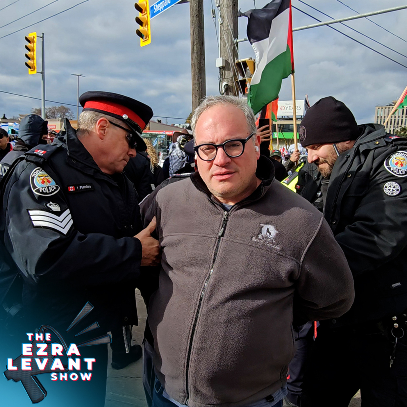 EZRA LEVANT | Toronto police vetoes our Charter rights in favour of pro-Hamas thugs