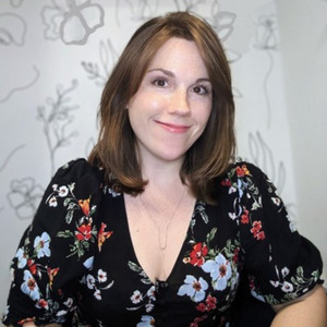 Tracy Hinds