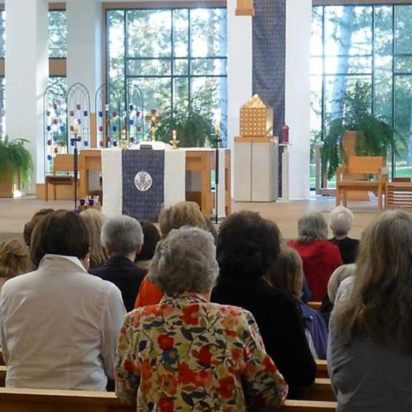 Pray for Your Priests