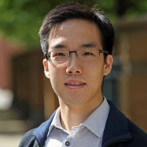 Dr. Andy Yen