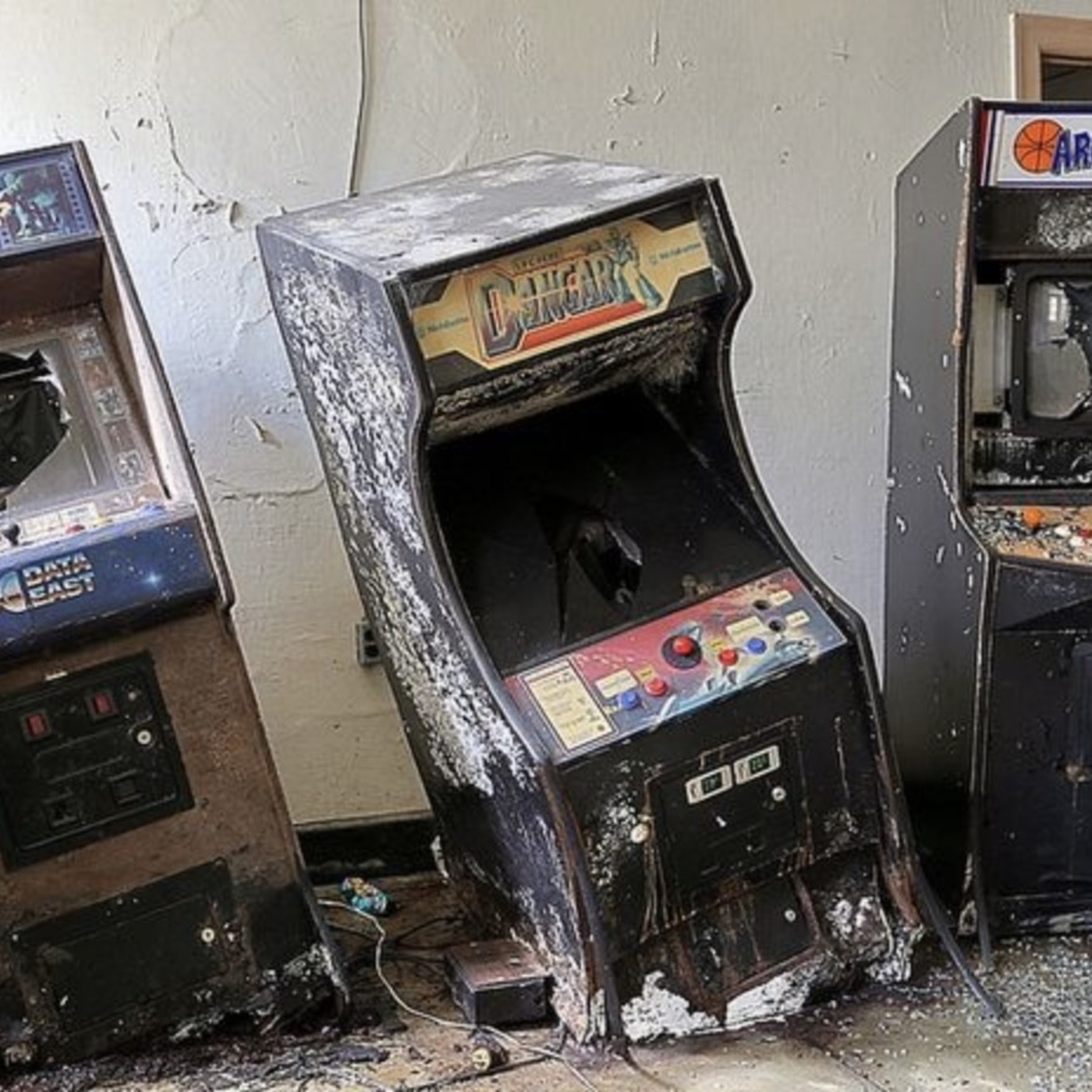Defunct Video Game Albatross