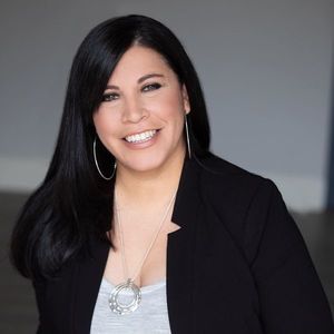 Leticia Ochoa Adams