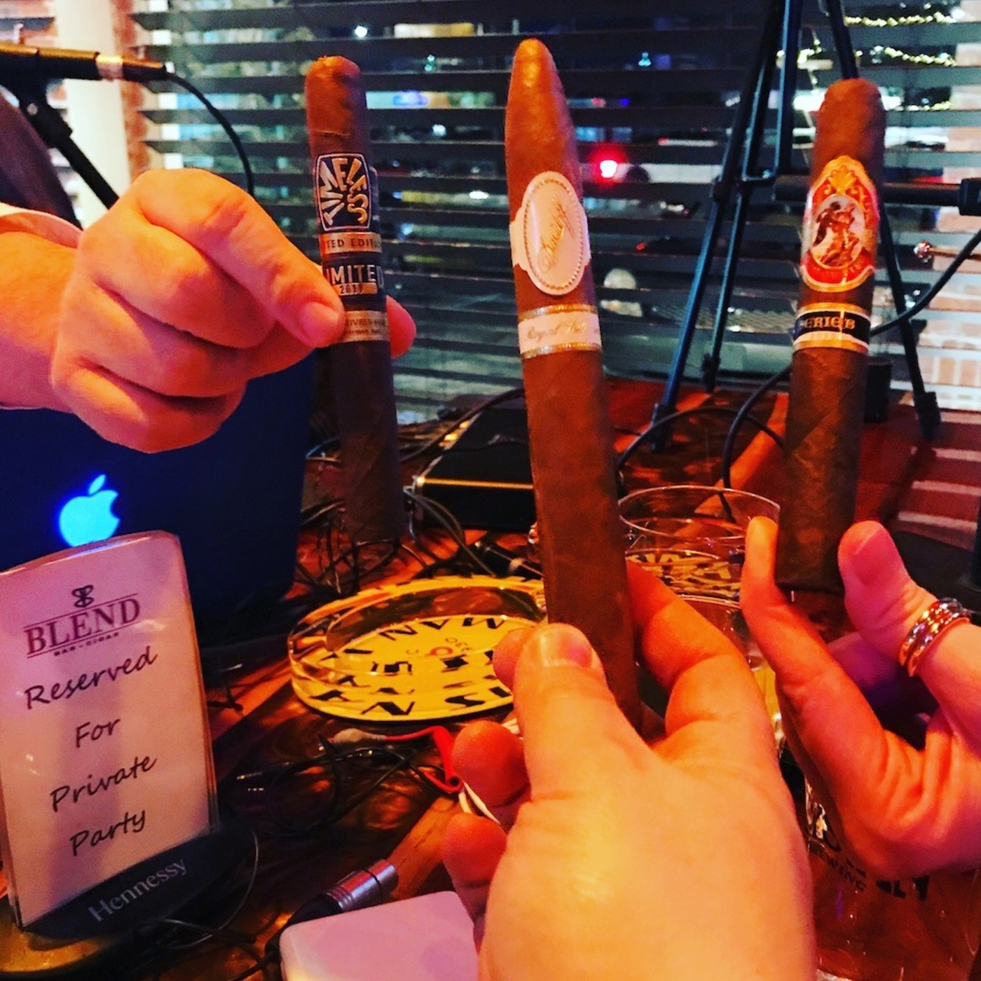 Eat! Drink! Smoke! - Episode 65 - The Best Cigars and Bourbon of 2019! Impeachment Changes Nothing and Men Shop For Minivans