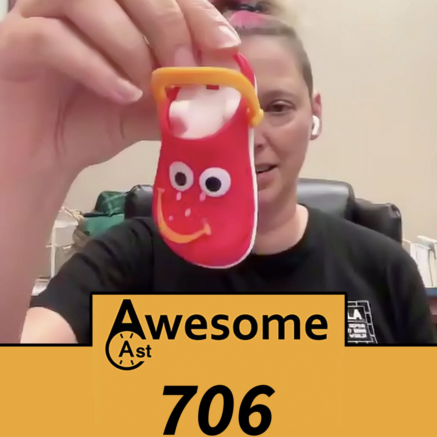 Tiny Crocs & Big Tech | AwesomeCast 706