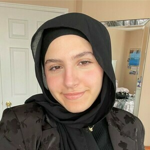 Rand Enaya