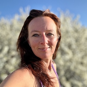 Lenka Dostalova