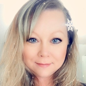 Stephanie Lamb