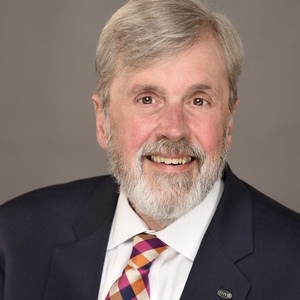 Jim Searcy